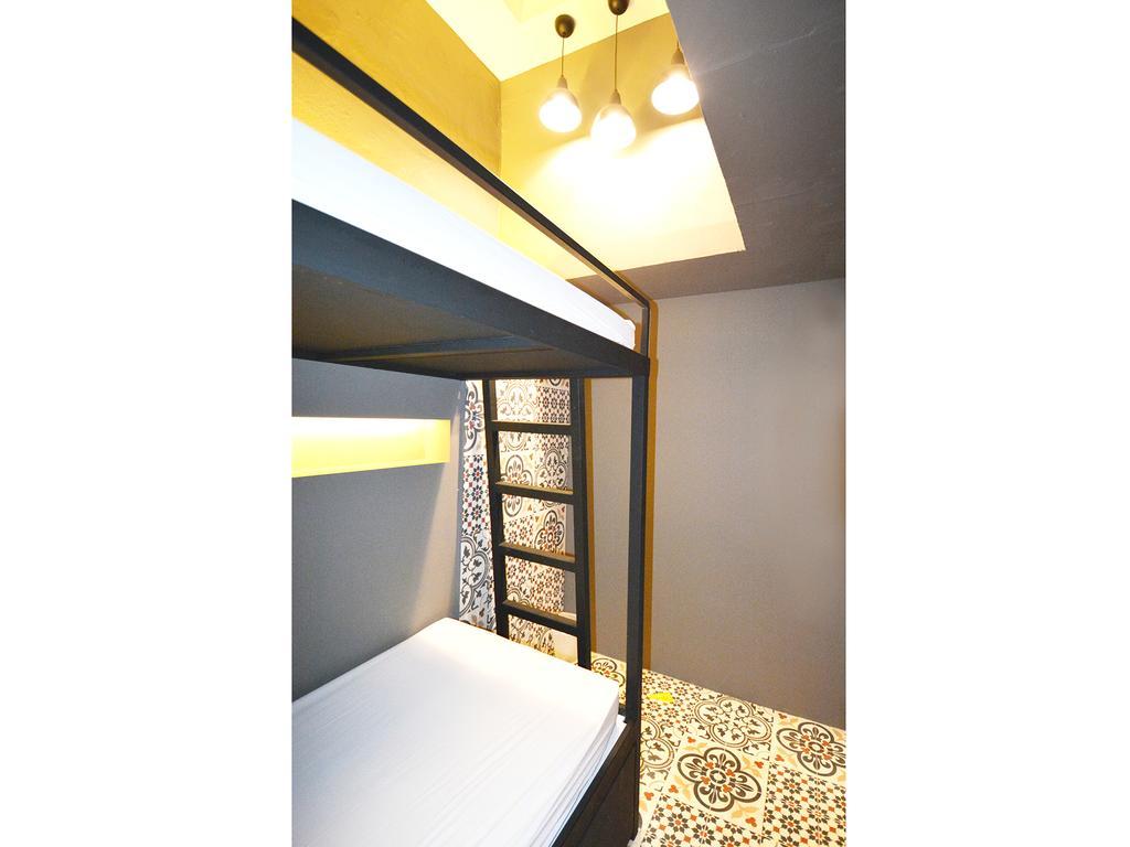 Hostel 5footway.inn Project Bugis