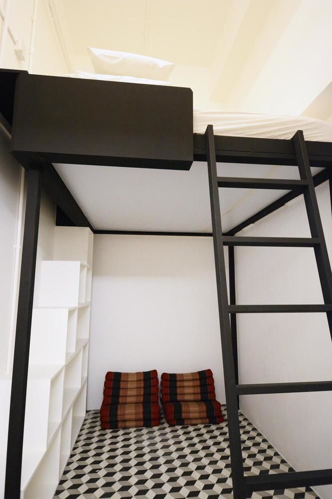 Hostel 5footway.inn Project Bugis *